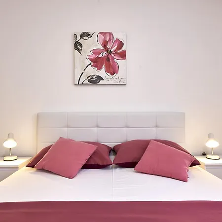 Triple 13102b Vendégház 3*