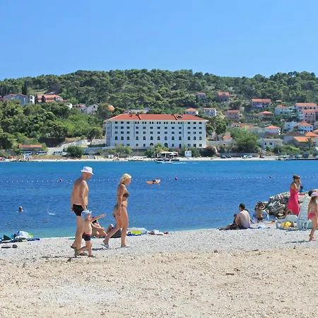 Triple 13102b Τρογκίρ