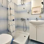 Гостьовий будинок Triple 13102b 3*