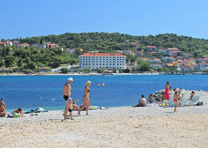 Triple 13102b Trogir